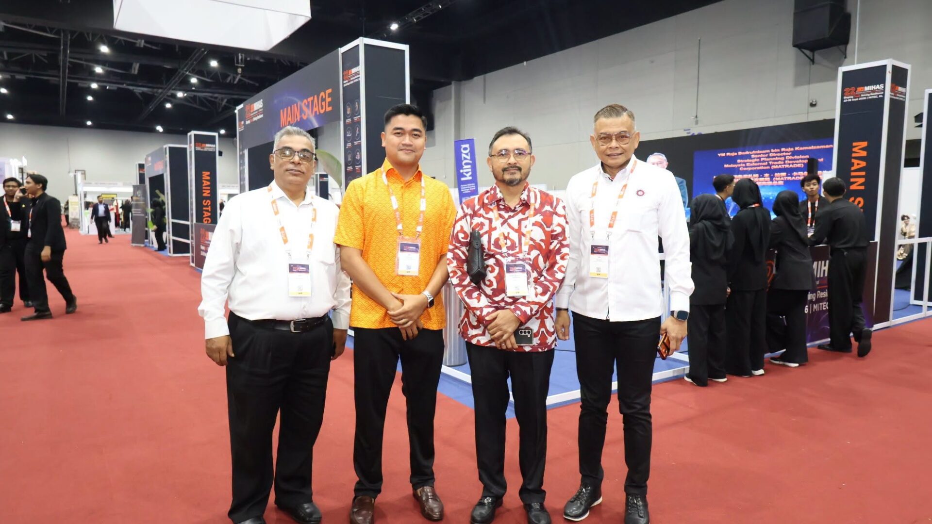 DPMM HADIRI MALAYSIA–CHINA HALAL FORUM DI MIHAS 202