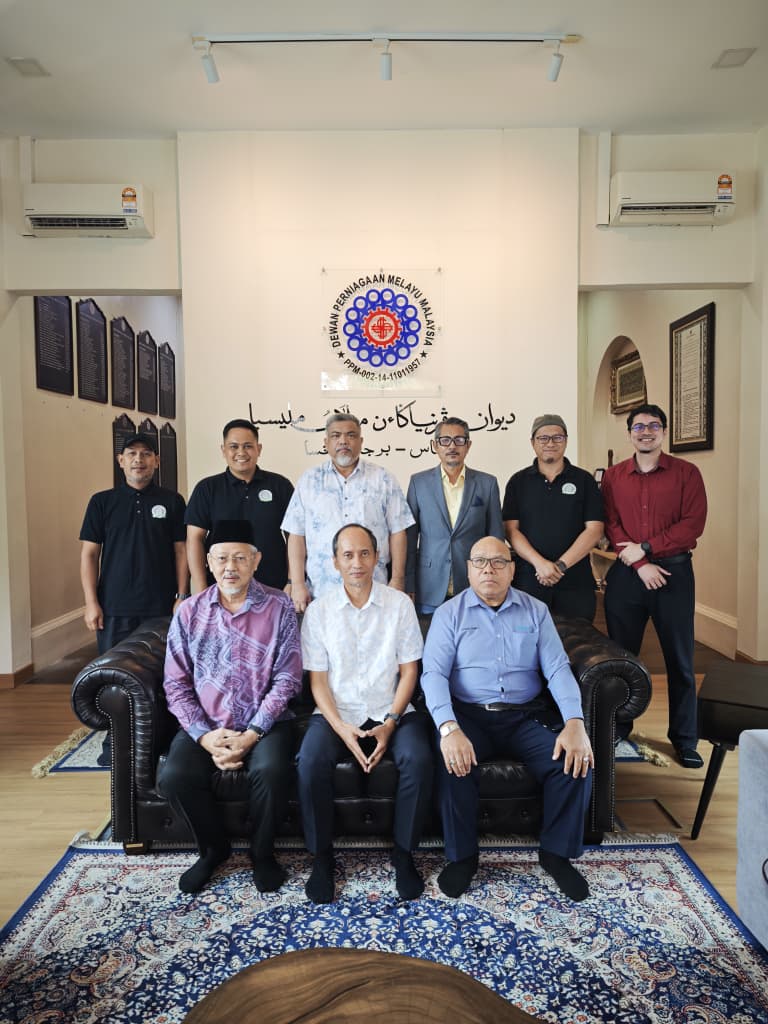 DPMM Adakan Sesi Perbincangan Bersama Hijrah Water dan Hanuris Food